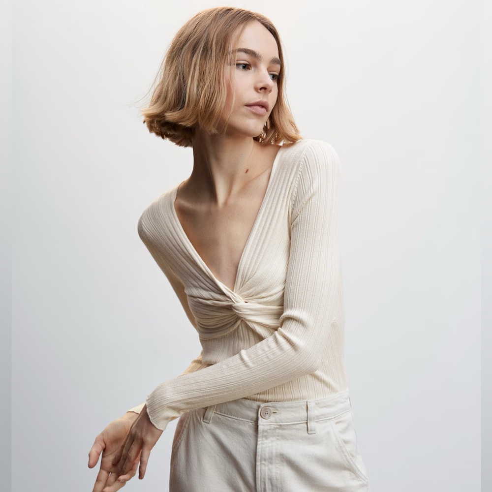Mango Cream V-Neck Sweater